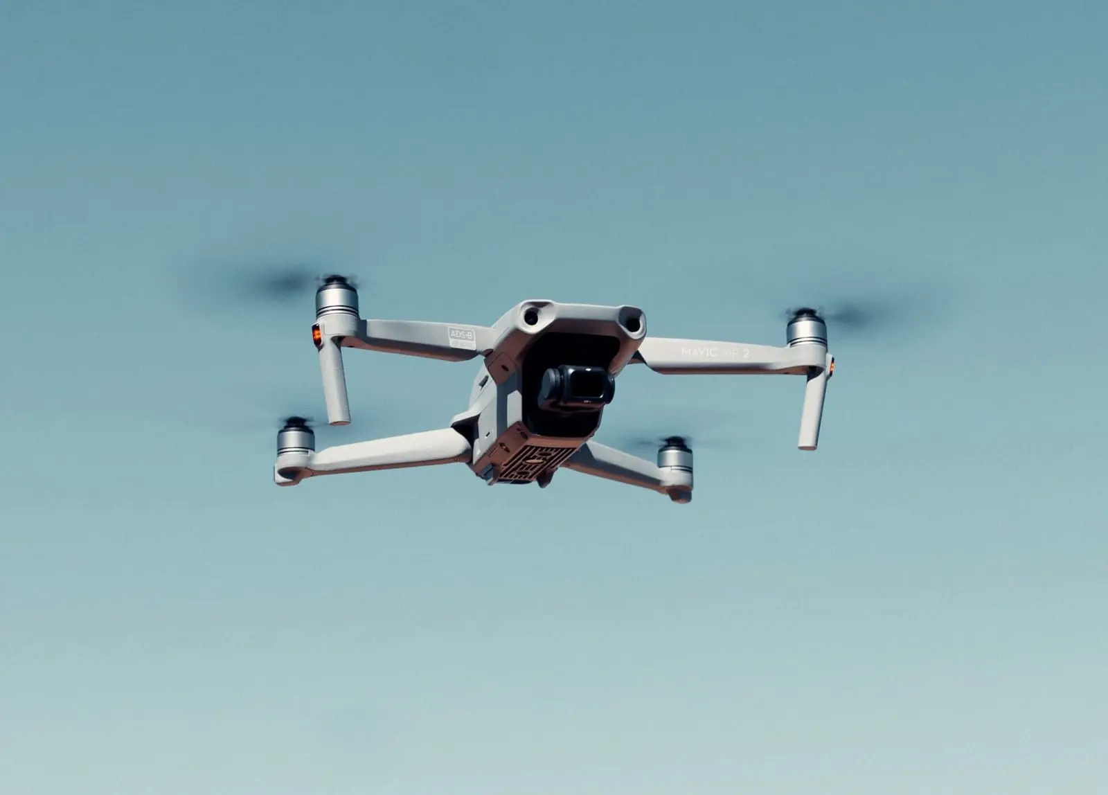Lietuva žengia į naują skaitmeninę erą: dronai pakeis ne tik patrulius, bet ir karius?