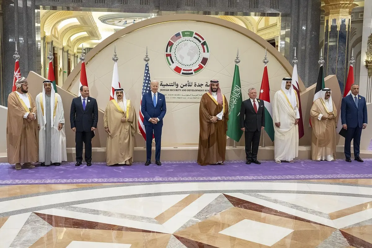 Egipto prezidentas A. F. al Sisi pasiruošęs ginti Saudo Arabiją nuo husių atakų