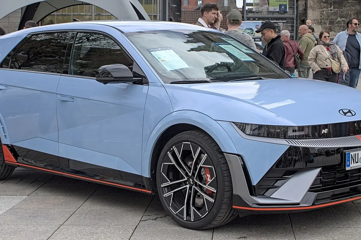 Hyundai Ioniq 5: baterijos, 800 V įkrovimas, Ioniq 5 N ir Ioniq 5 Lietuvoje