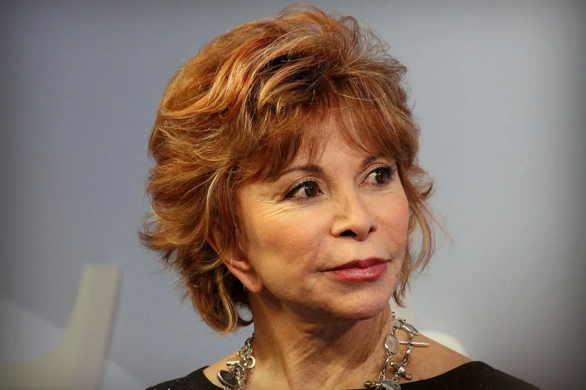 Isabel Allende slapyvardžiu laimėjo milijono eurų Planetos premiją