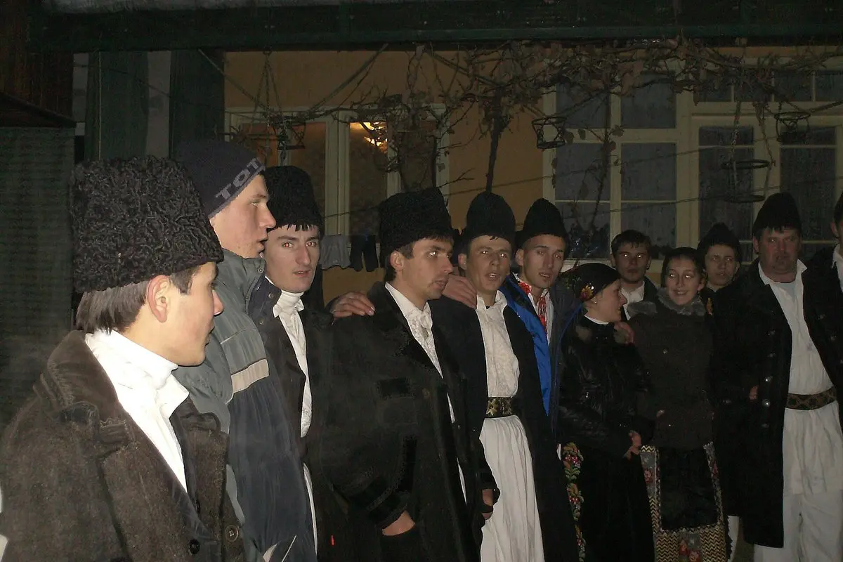 Kalėdinės dainos ir giesmės: žinomiausių dainų istorijos nuo „Tylios nakties“ iki „Last Christmas“