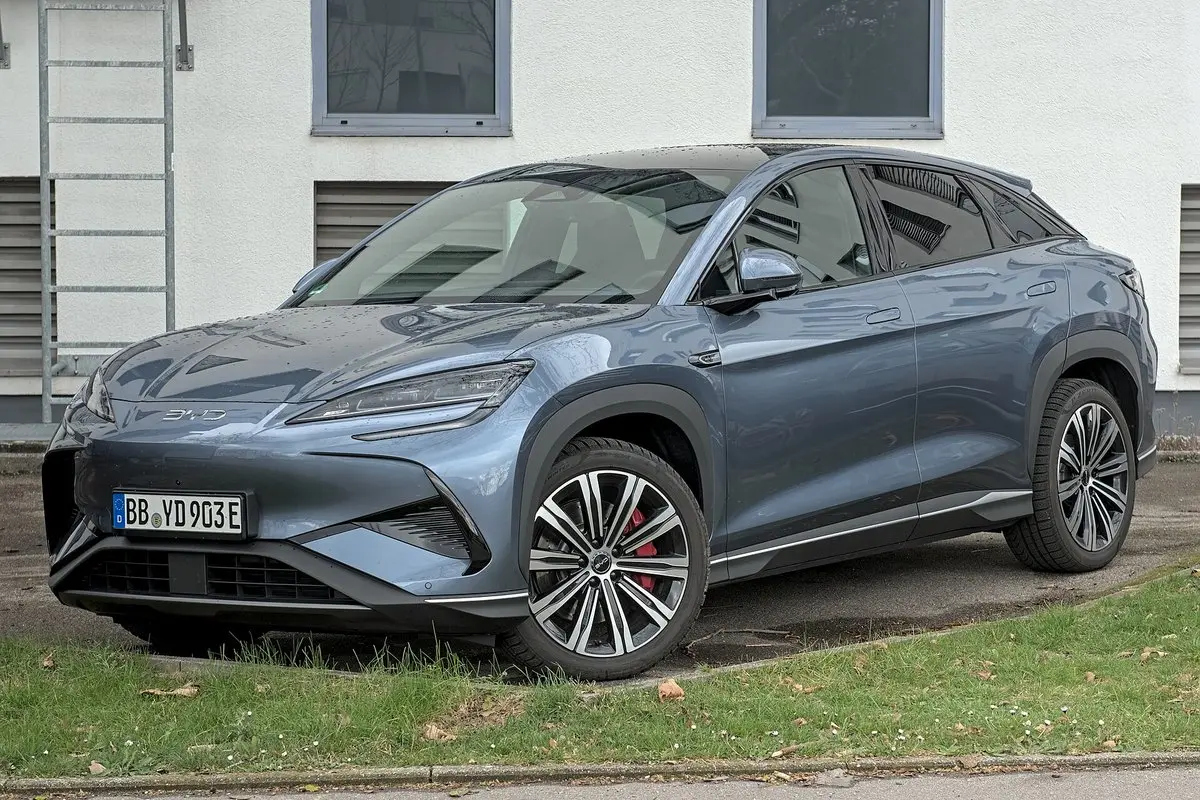 Kiniški elektromobiliai Lietuvoje: BYD, MG, Xpeng ir kiti, ES muitai