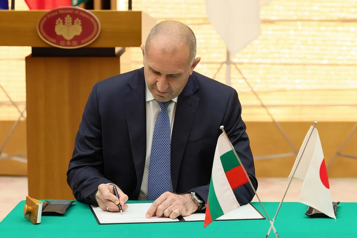 Bulgarijos premjeras Radevas palaikė Trumpo ir Putino dyzelino sandorį: „Mūsų problema – kuro kainos“