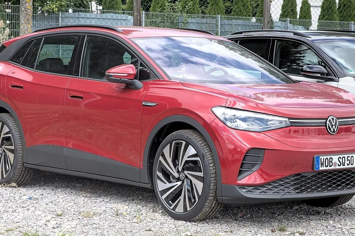 Volkswagen ID.4: versijos, baterijos, bagažinė, ID.5 ir ID.4 Lietuvoje
