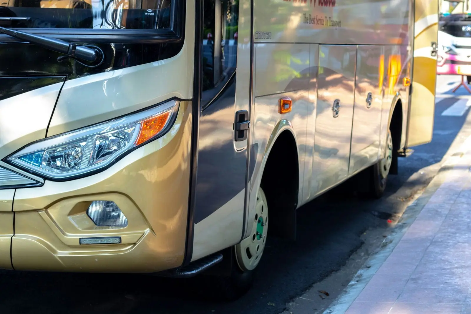 Autobusų keleiviams – gera žinia: bilietai pigs perpus, nuolaida galios ir jau turintiems lengvatas