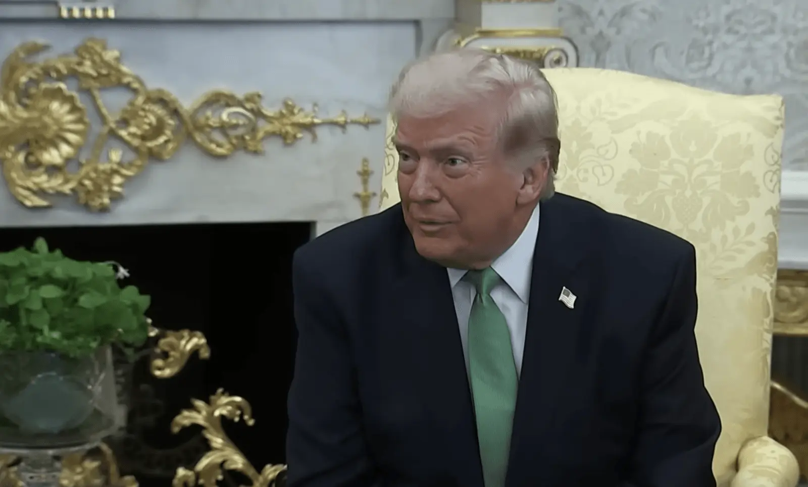 D. Trumpas: JAV paliks Iraną per kelias savaites, nepaisant ar bus pasiektas susitarimas ar ne