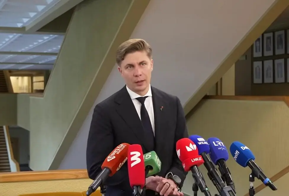 M. Sinkevičiaus Vyriausybė sulaukė rimtų teisinių abejonių: opozicija svarsto kreiptis į KT