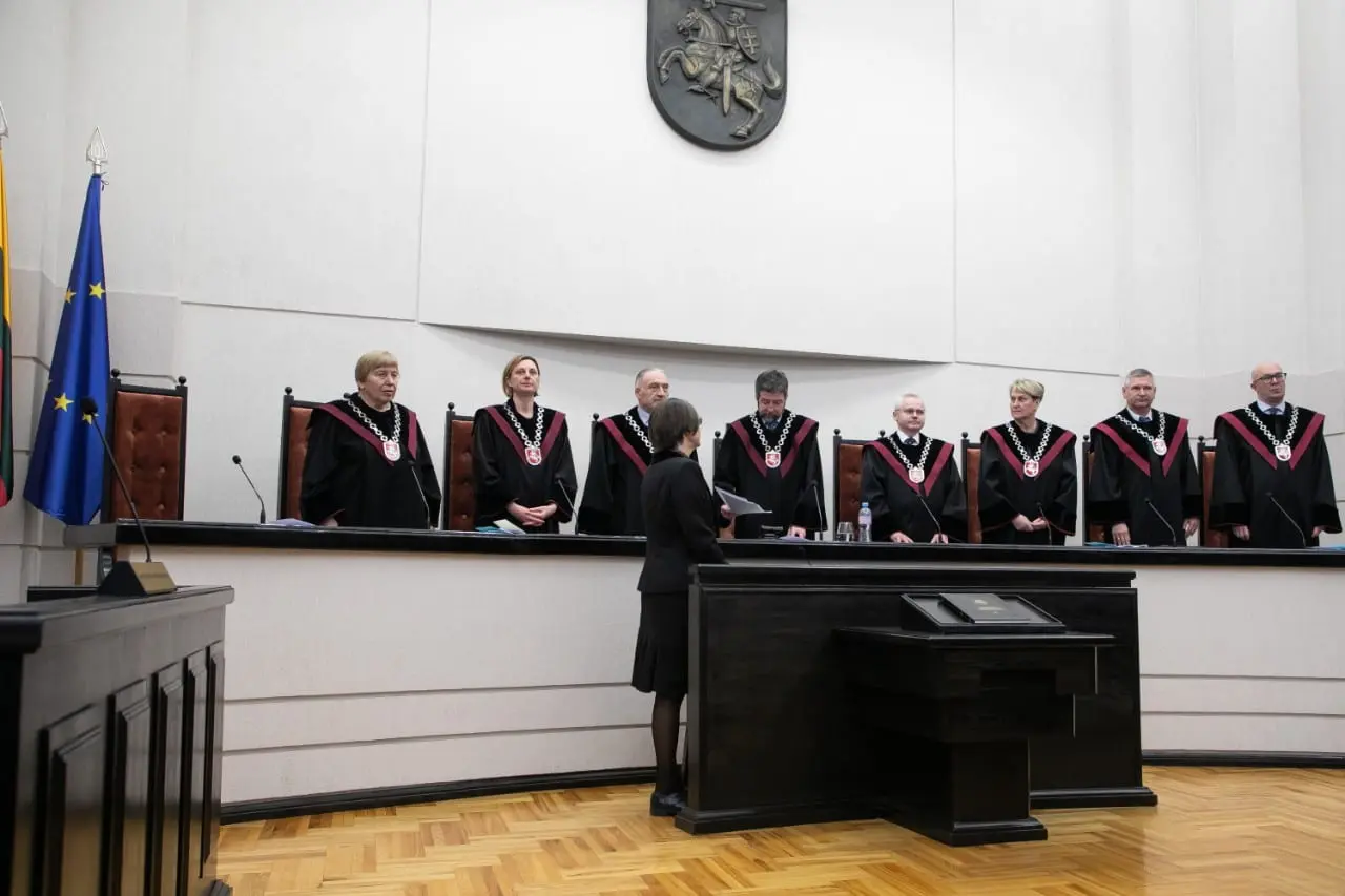 Už 12 nepilnamečių prievartavimą vos kelių metų laisvės atėmimas ir 500 Eur atlygis aukoms