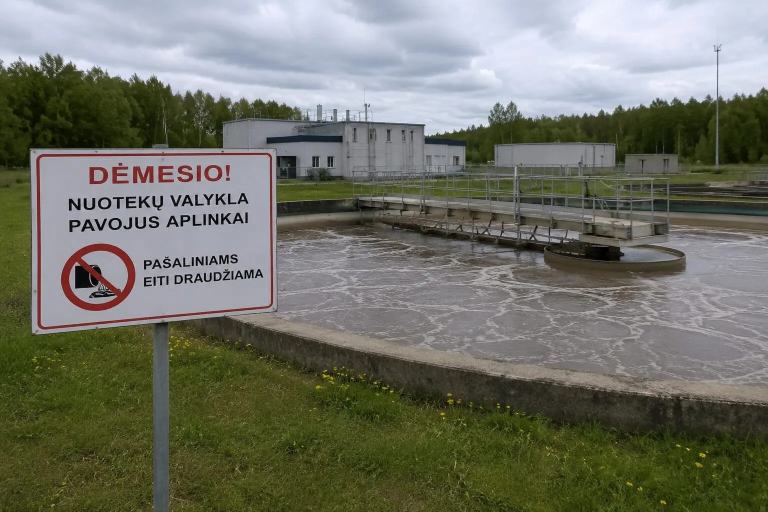 Po virtinės taršos atvejų – rimtas signalas Žiežmariuose: svarstoma stabdyti nuotekų valyklą