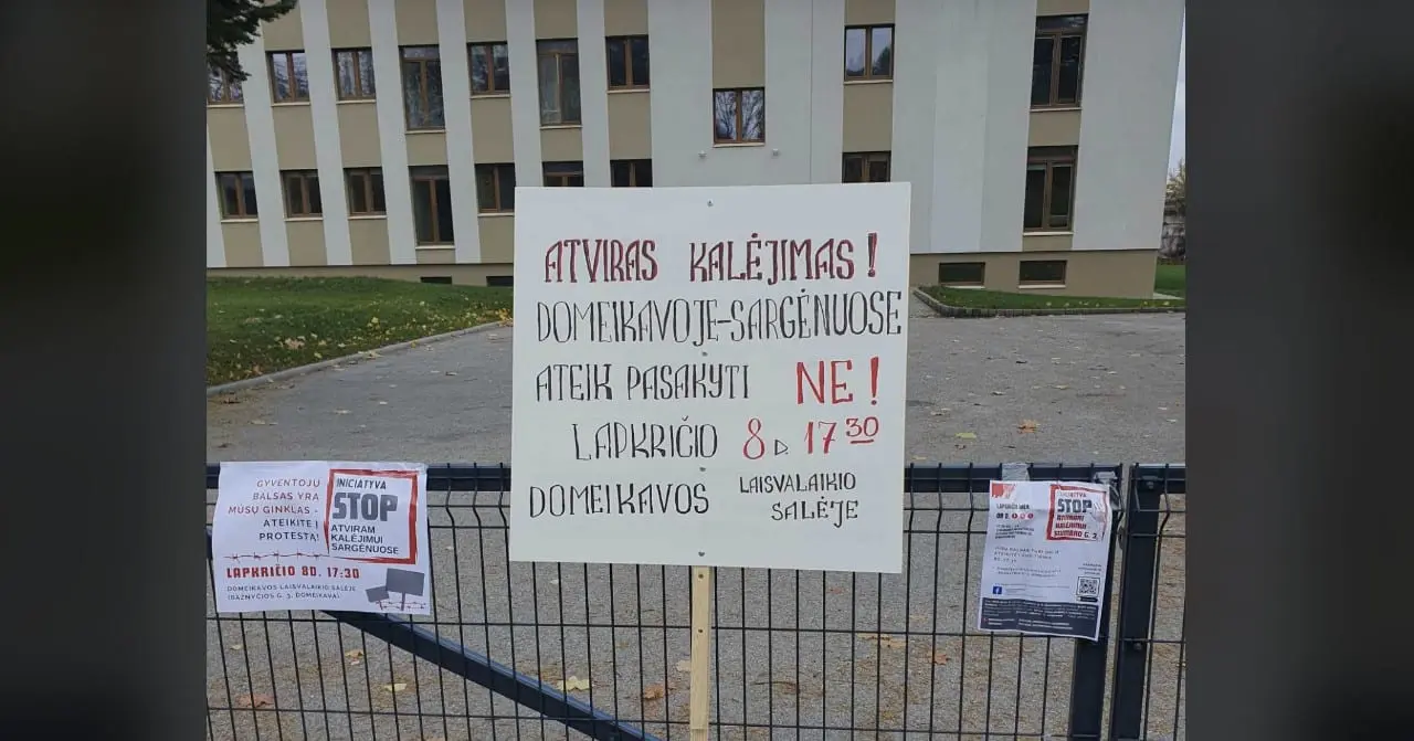 Domeikavoje šalia mokyklos nori apgyvendinti kalinius