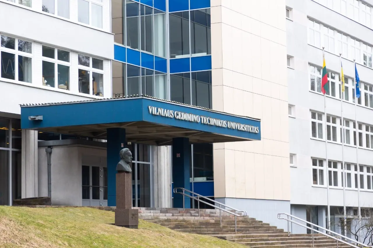 Ukrainiečių mokslui papildomi 33 mln. – vietiniams studentams lieka paskolos?
