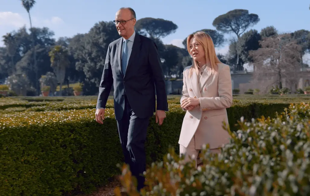 Vokietija vis dažniau renkasi Italiją: F. Merzo signalas Paryžiui