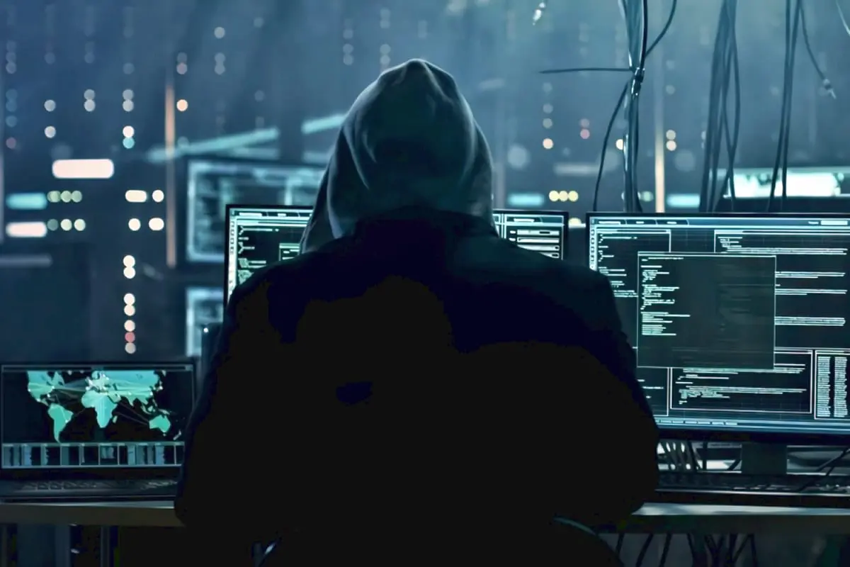 Vaikų saugumas internete: nusikaltėliai vis dažniau naudojasi žaidimų platformomis, DI ir šantažu