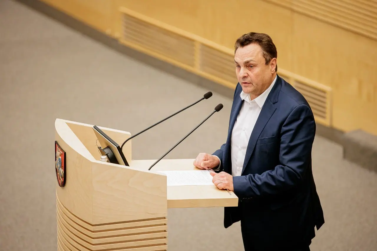 Į prezidentus keliamas P. Gražulis kreipiasi į opozicijos kandidatus: „nusiimkite I. Vėgėlės naudai“