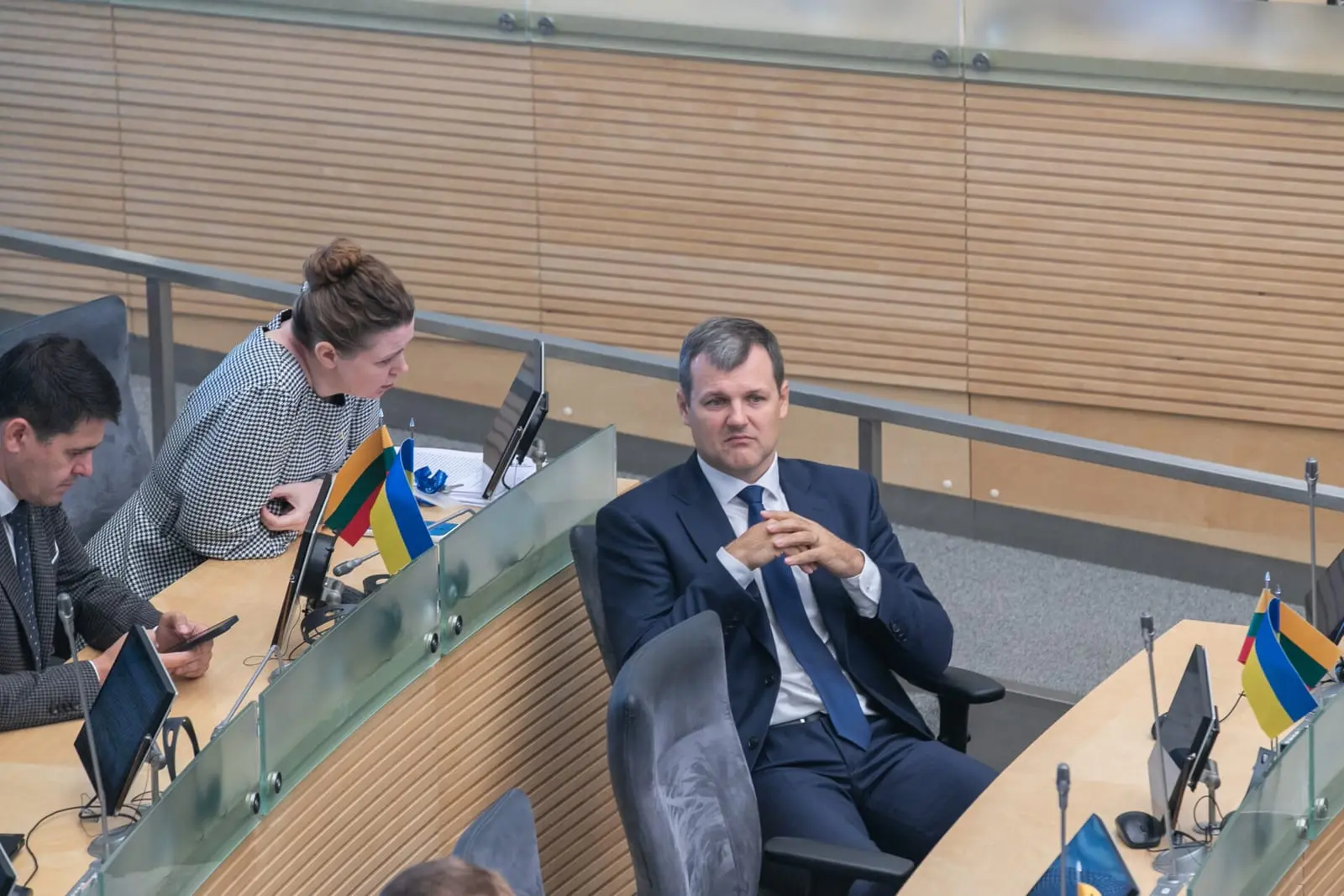 Dar vienas smūgis Paluckų aplinkai: ekspremjero brolio įmonei – bankroto byla