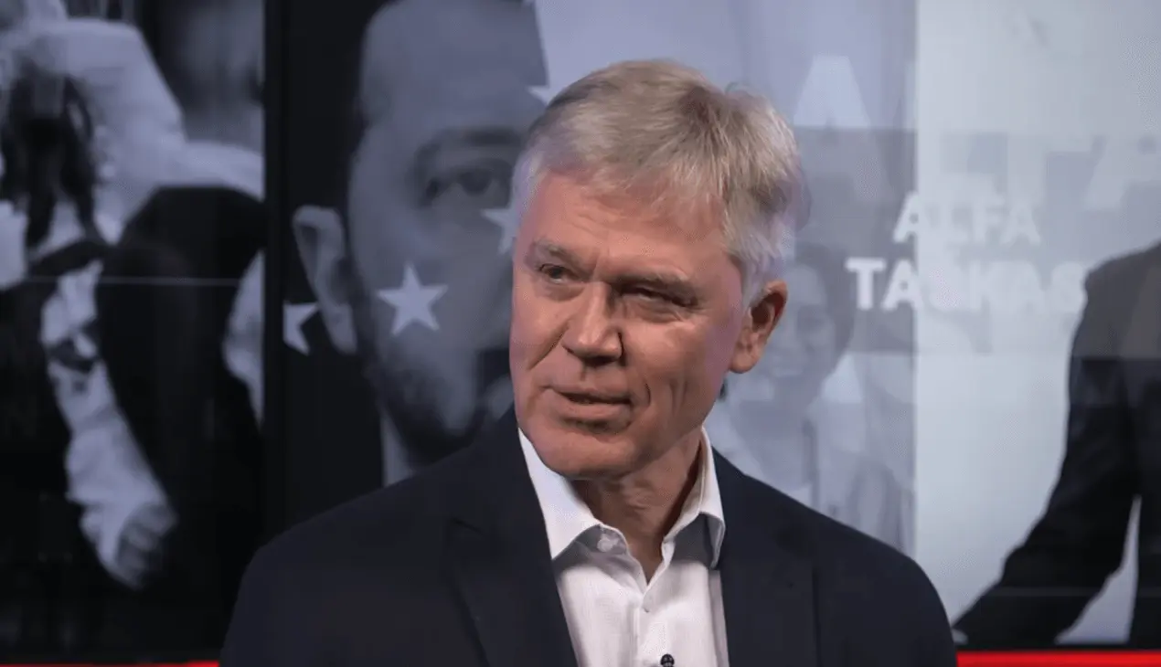 Valstybinės kalbos inspekcijos vadovas Audrius Valotka sulaukė papeikimo už pasisakymus apie tautinių mažumų mokyklas