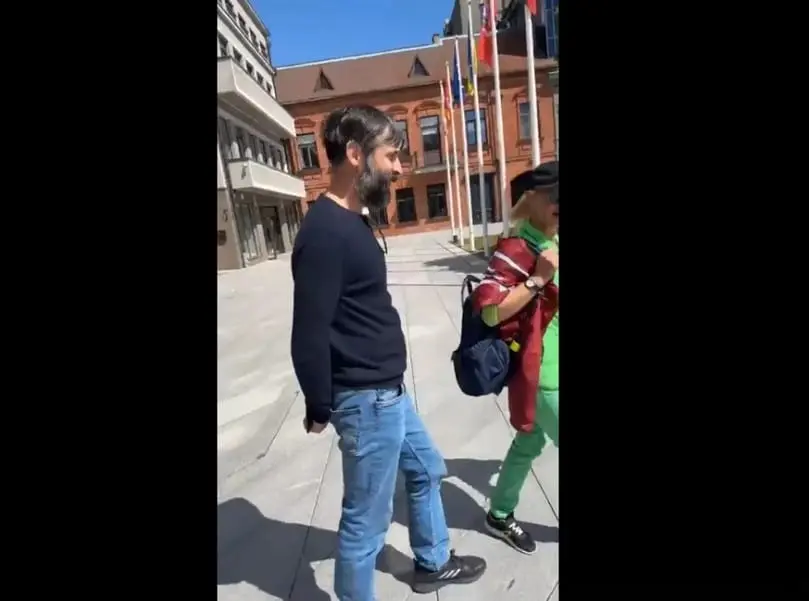„Suverenai“ – irgi žmonės: elgtis atitinkamai – jie ne gyvuliai