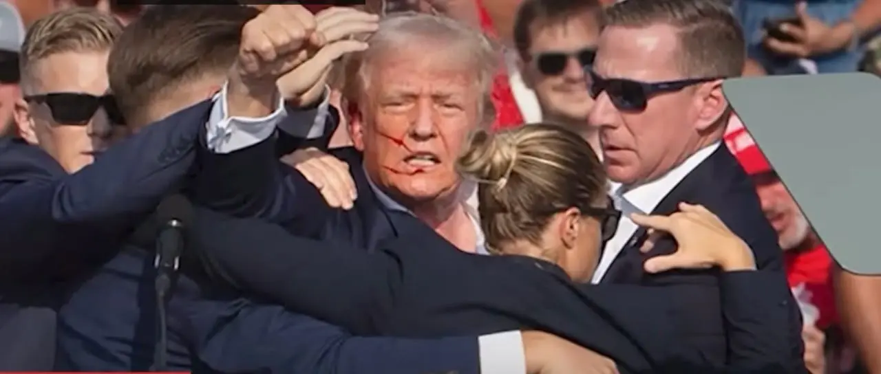 Pasikėsinta į D. Trumpo gyvybę: pašovė į ausį (VIDEO)