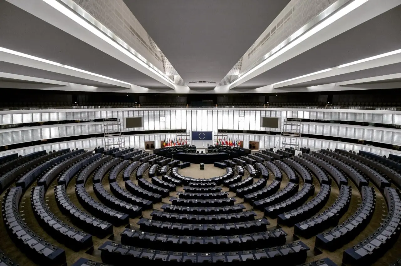 ES Parlamente skandalingas balsavimas: taptume federacija priklausoma nuo Briuselio (kaip balsavo lietuviai)