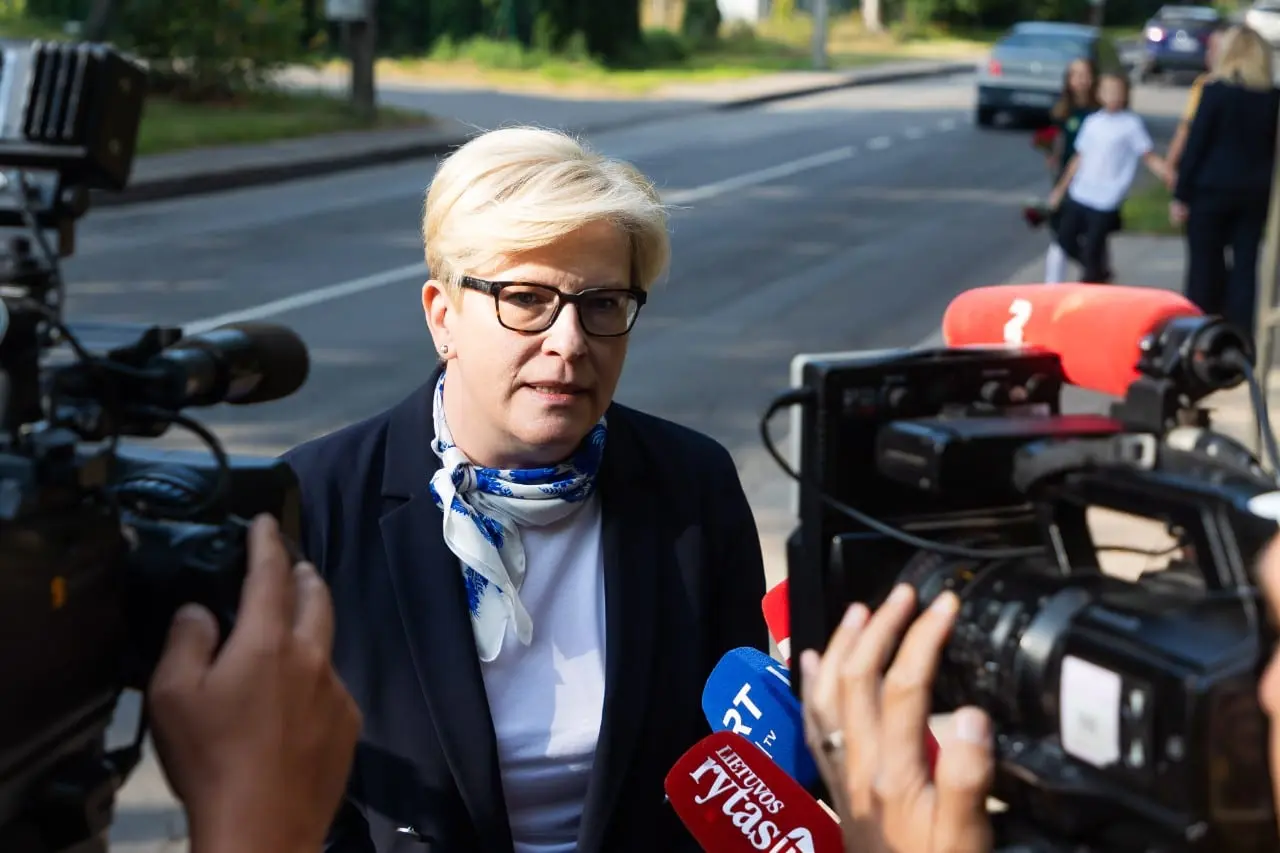 I. Šimonytė atmeta pareiškimus, kad šnipinėjimu įtariamas TS-LKD narys galėjo prieiti prie šalies lyderių
