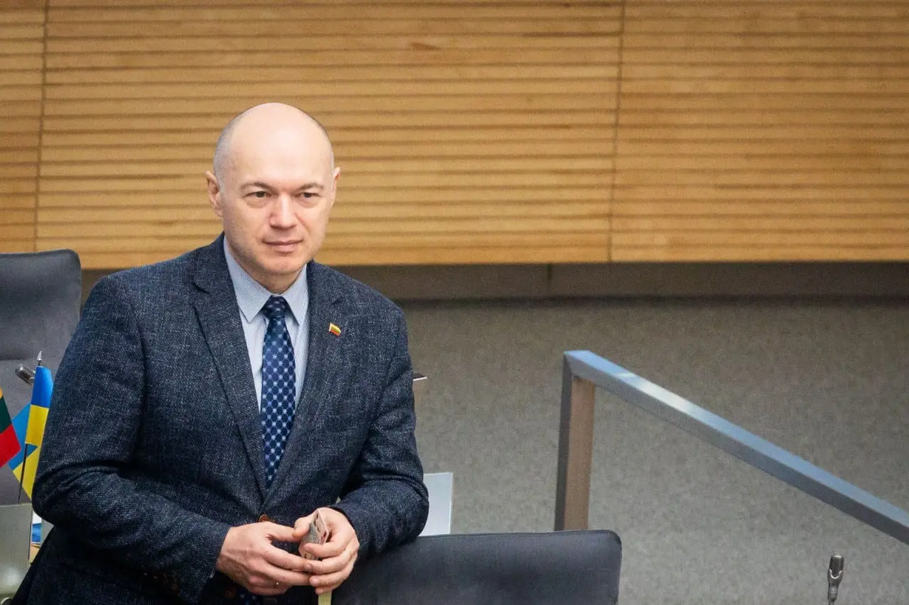 E. Sabutis: su prezidentu aptarėme, kad reikia kurti kelių fondą