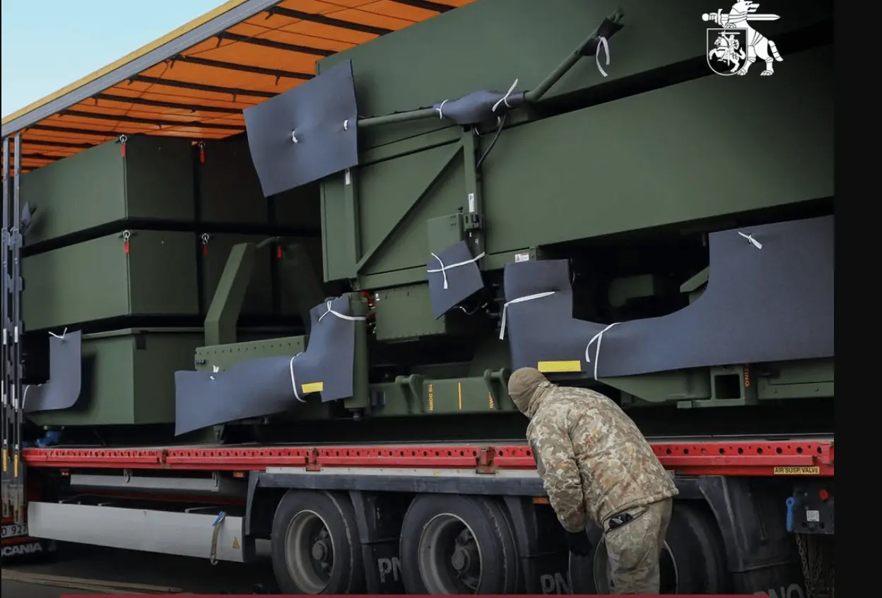 Į Lietuvą atvyko naujos NASAMS oro gynybos sistemos