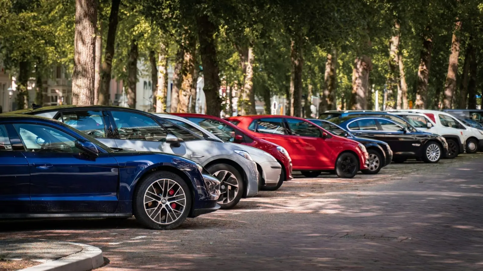NT mokesčio negana: svarstoma, kad apmokestinti būtų galima ir parkingo vietas