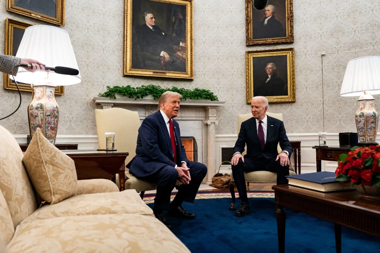 D. Trumpo komanda rengia „generolų valymo“ dekretą