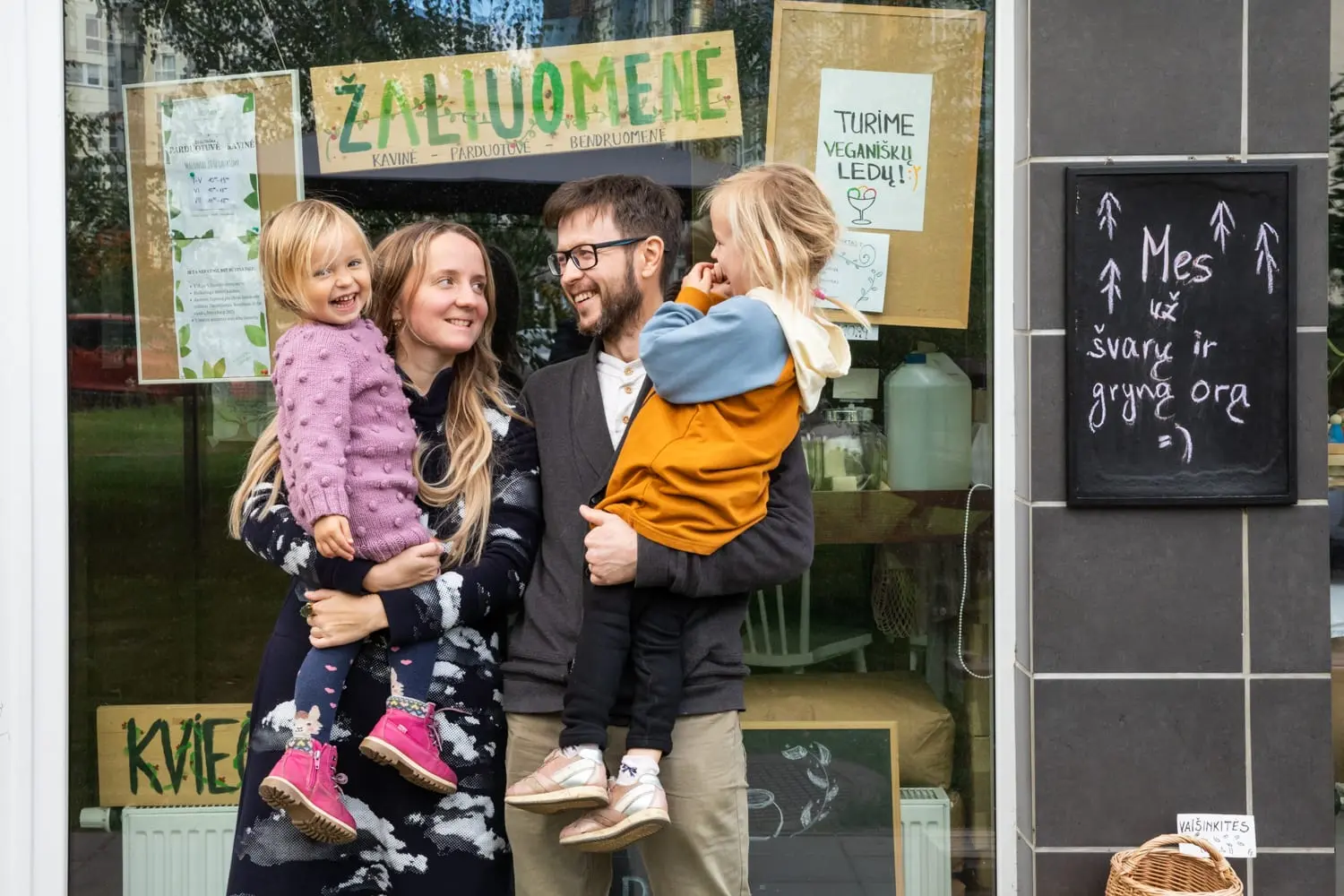Ekologišką verslą pradėjusi šeima prekybos centruose lankosi vos kartą per du mėnesius