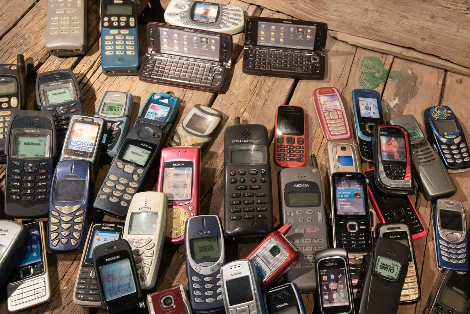 Turite seną telefoną? Paaiškino, kada prasidės bėdos su ryšiu