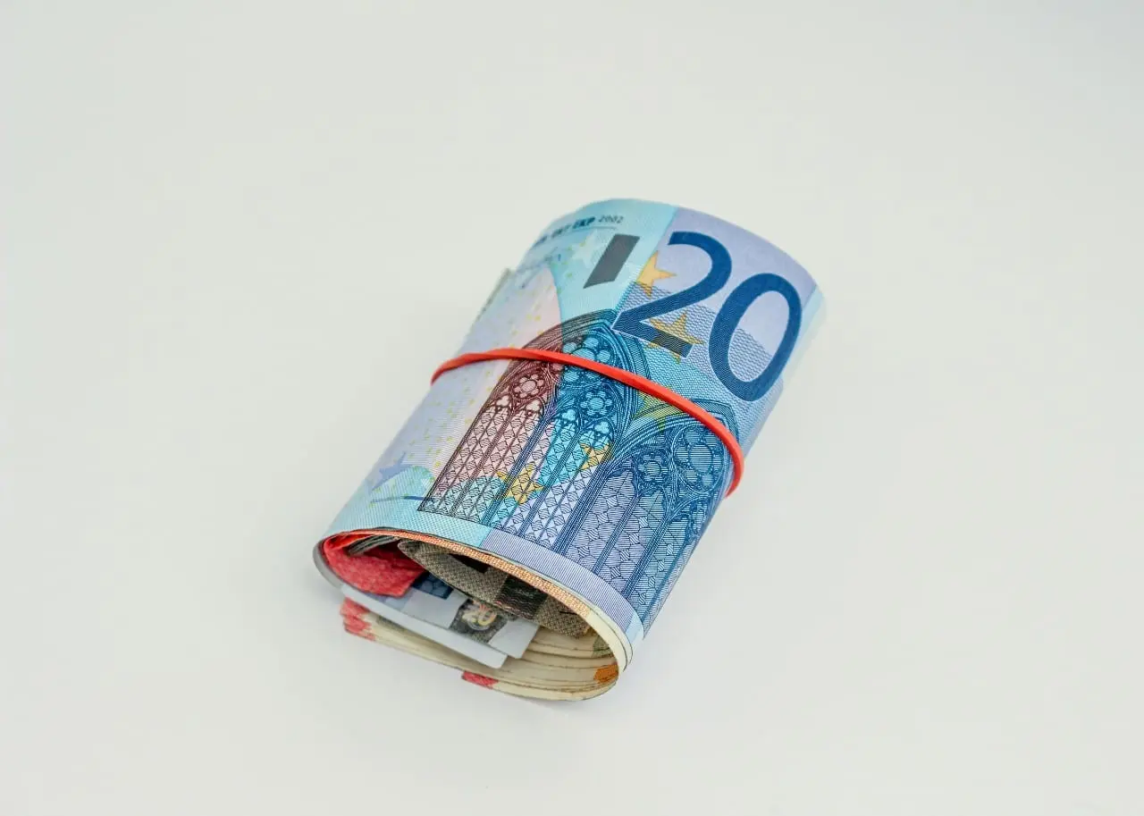 Ne dividendų milijonieriai ir ne kapitalo magnatai: kam smogs nauji GPM tarifai?