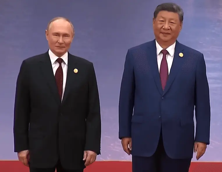 Organų persodinimai, kraujo perpylimai ir elnių kraujo vonios: Putinas ir Xi nori gyventi 150 metų?