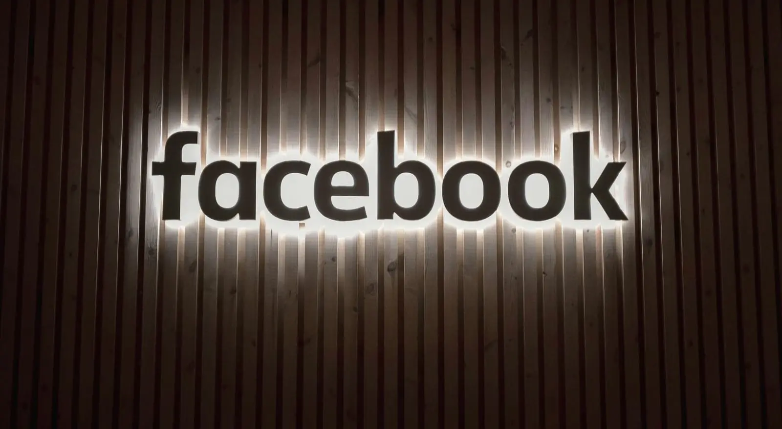 „Facebook“ naujienų srautas nuvilia? Patarimai, kaip jį prisitaikyti sau