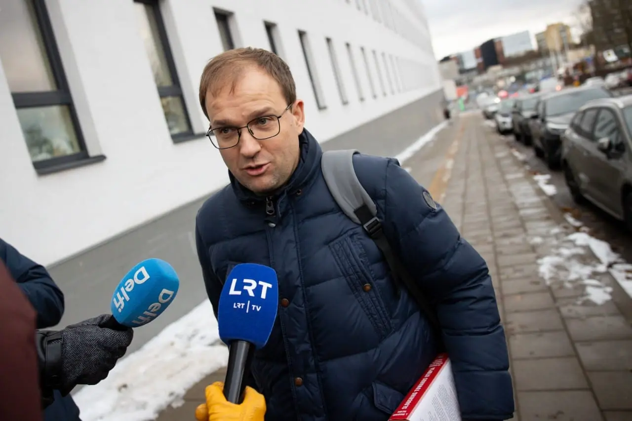 Savaitės įvykių apžvalga: „MG Baltic“ eros pabaiga ir politinių perbėgėlių metas