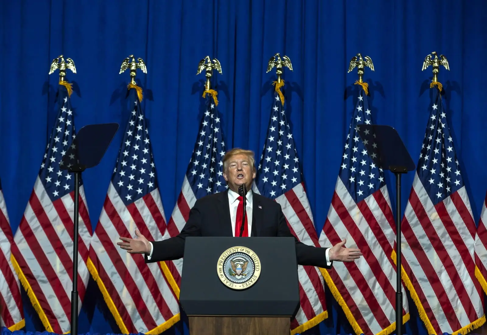 Inauguracinė D. Trumpo kalba: „Dievas išgelbėjo man gyvybę, kad Ameriką vėl padaryčiau didžia“