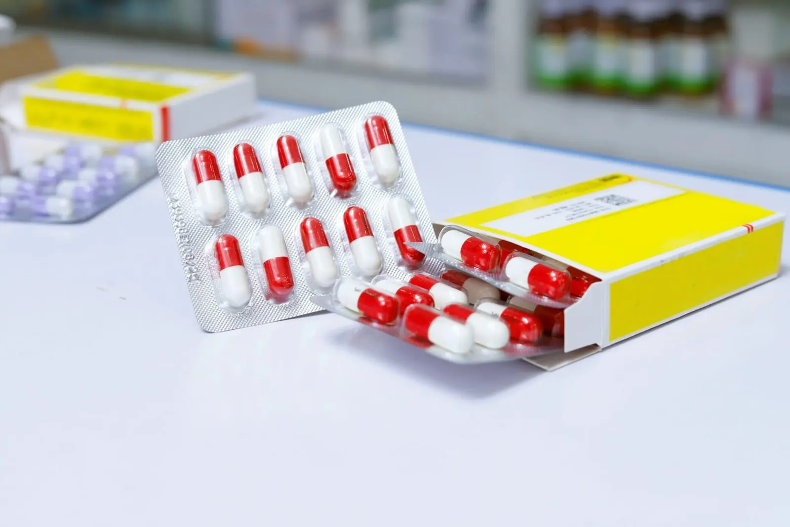 Gydytojai įspėja: ilgalaikis omeprazolio vartojimas gali pridaryti daugiau bėdų nei naudos
