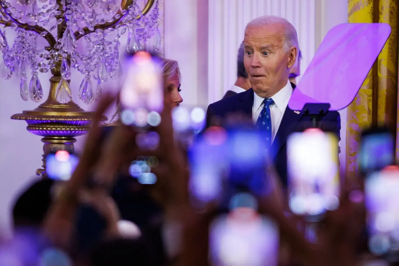 J. Bidenas pasišvaistė amnestijomis: 39 nuteistiesiems suteiktos malonės
