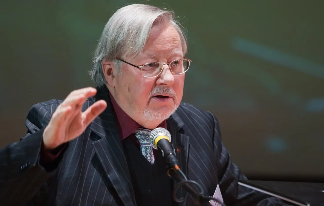 V. Landsbergis išplūdo žmones nepatenkintus konservatoriais: „šūkaudamas prieš valdžią, tu šūkauji prieš valstybę“