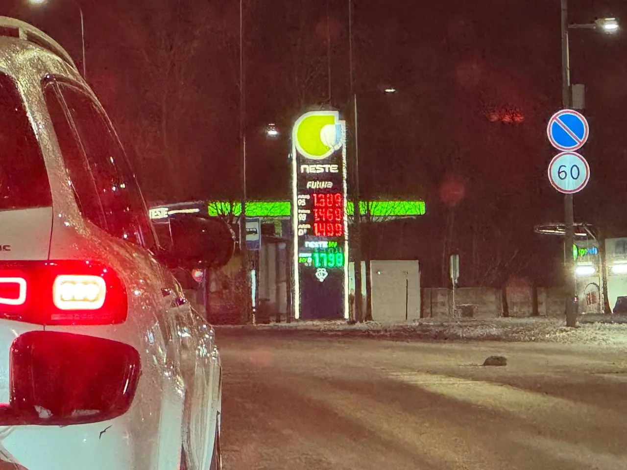 Vairuotojus 2026-ieji pasitinka su didesnėmis degalų kainomis