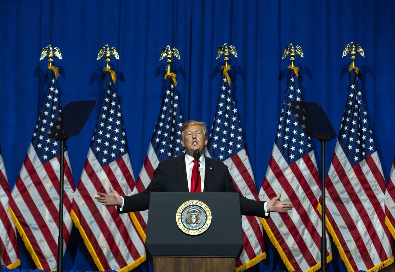Dar vienas D. Trumpo pasirinkimas: FTB vadovu siūlo K. Patelį
