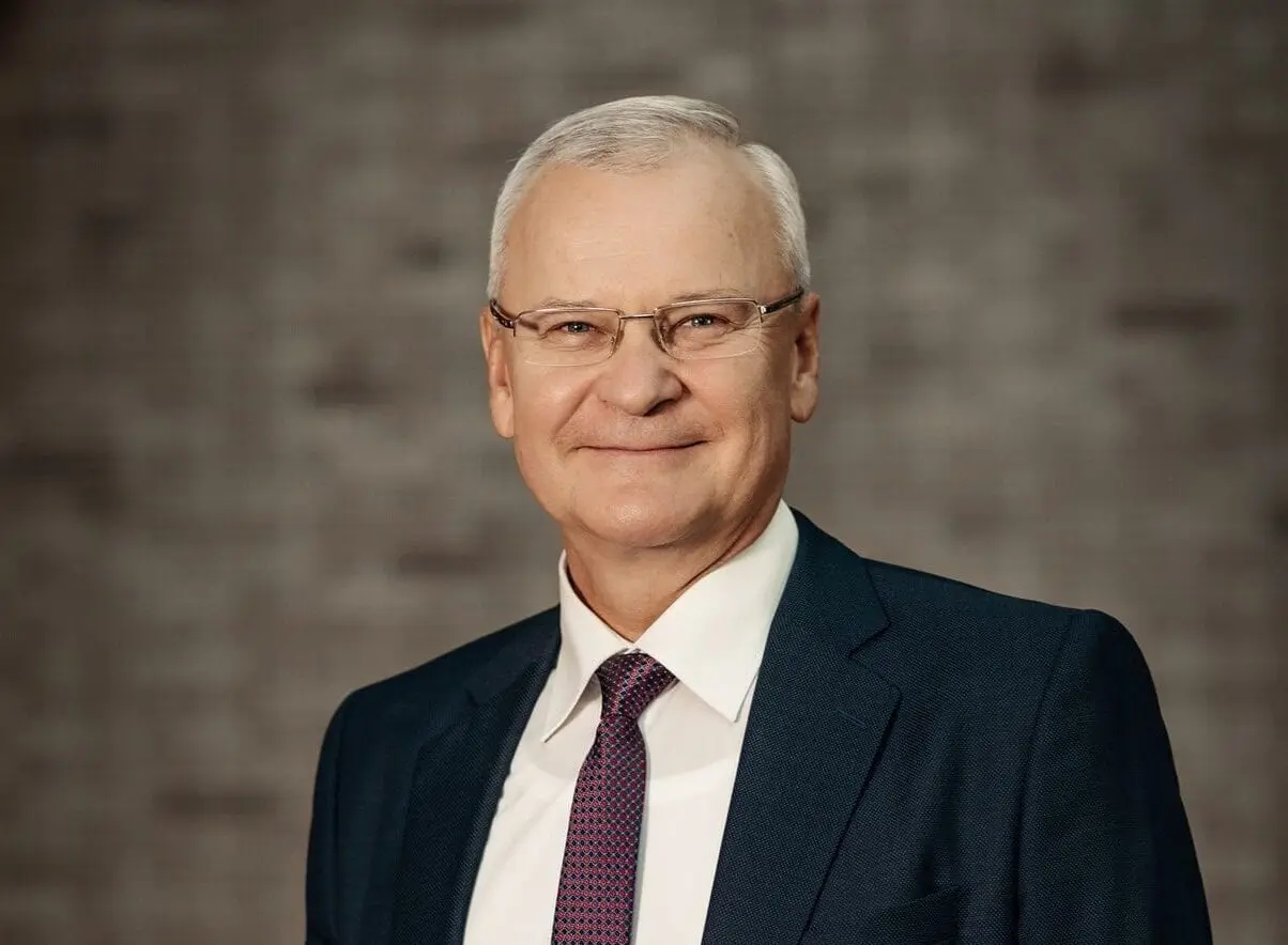 Algis VAIČELIŪNAS: D. Trumpas negriauna NATO – jis griauna mūsų iliuzijas