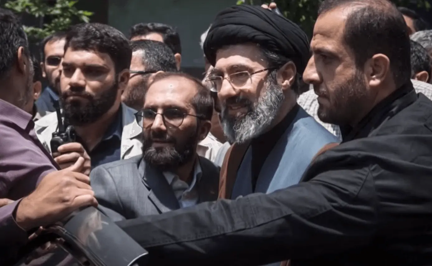 The Times: Irano lyderis Mojtaba Khamenei be sąmonės ir kritinės būklės