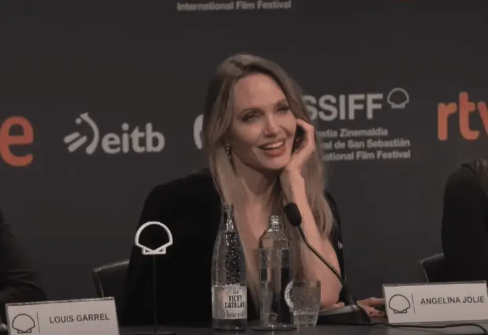 Netikėtas Angelinos Jolie vizitas Ukrainoje lydimas dramų