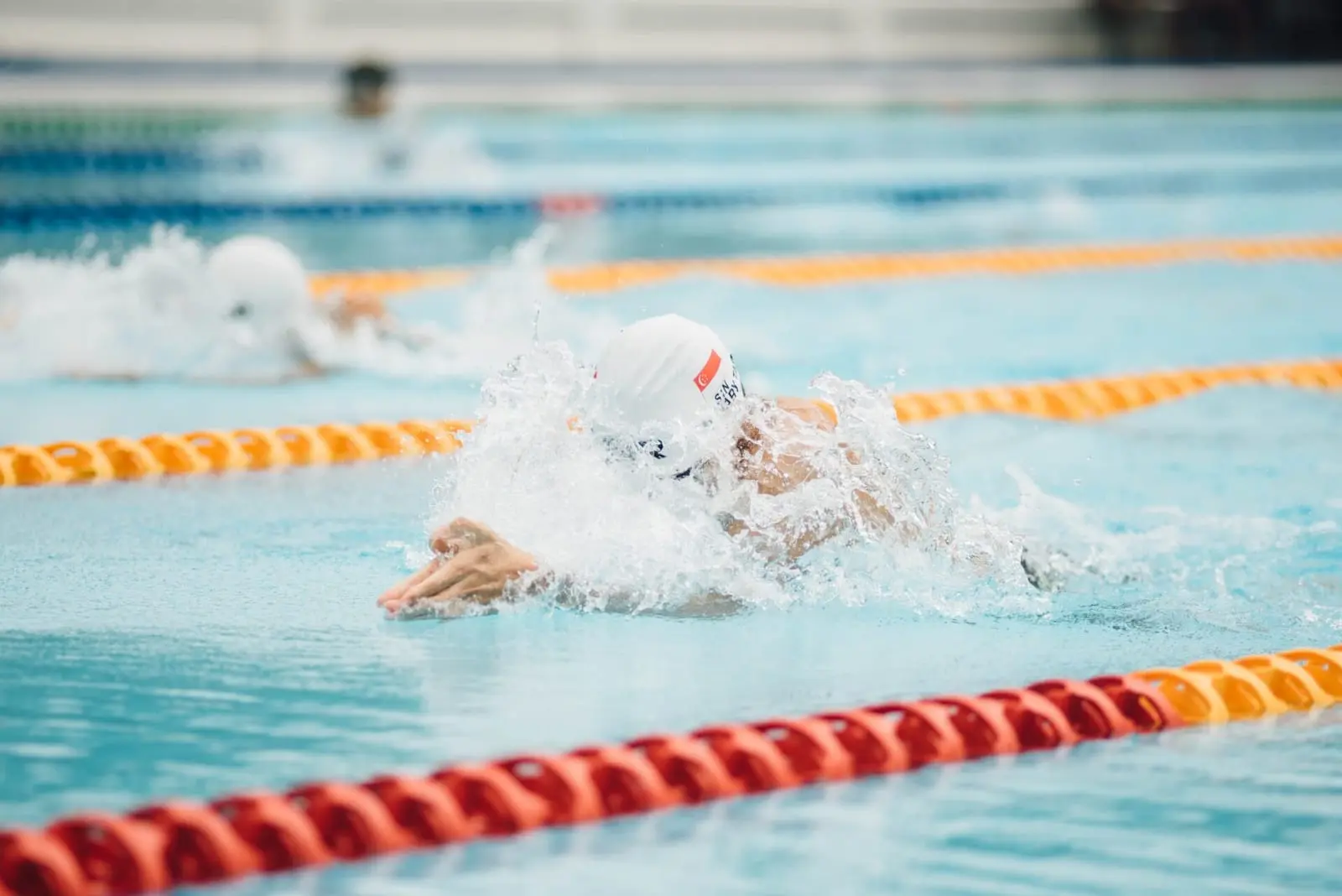 Netikėta staigmena: R. Meilutytė sugrįžo į plaukimo baseiną