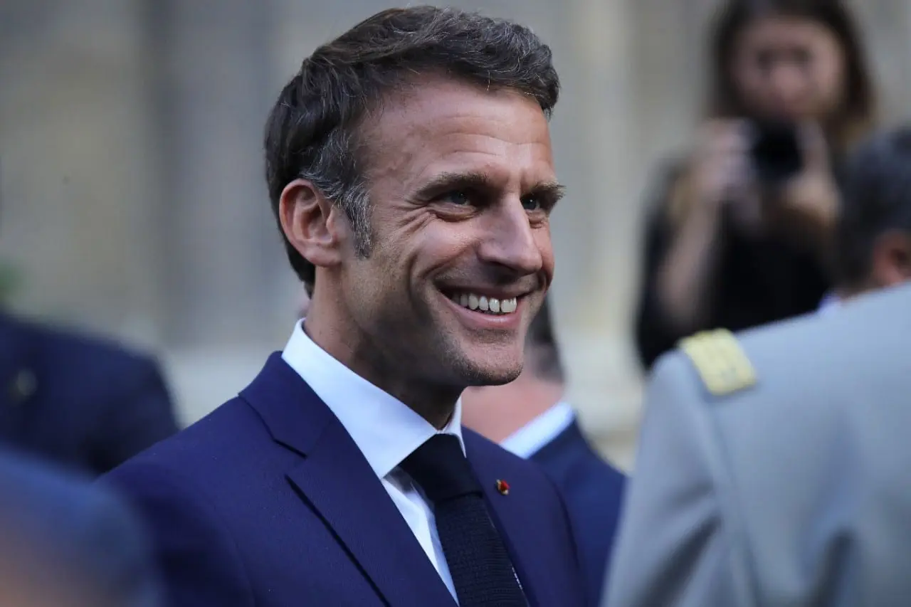 Bręsta konfliktas: E. Macronas palieka ambasadorių Nigeryje