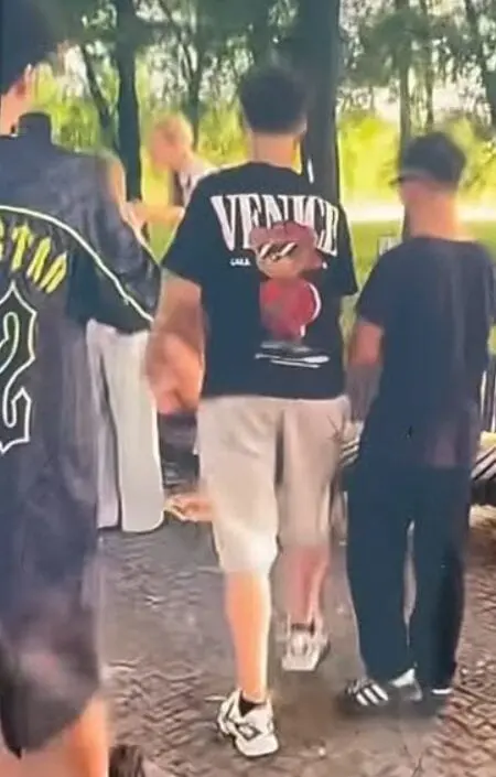 Dėl Marijampolėje sumuštos paauglės – advokatės ir žinomų žmonių kreipimasis: „Ieškome mergaitės tėvų“