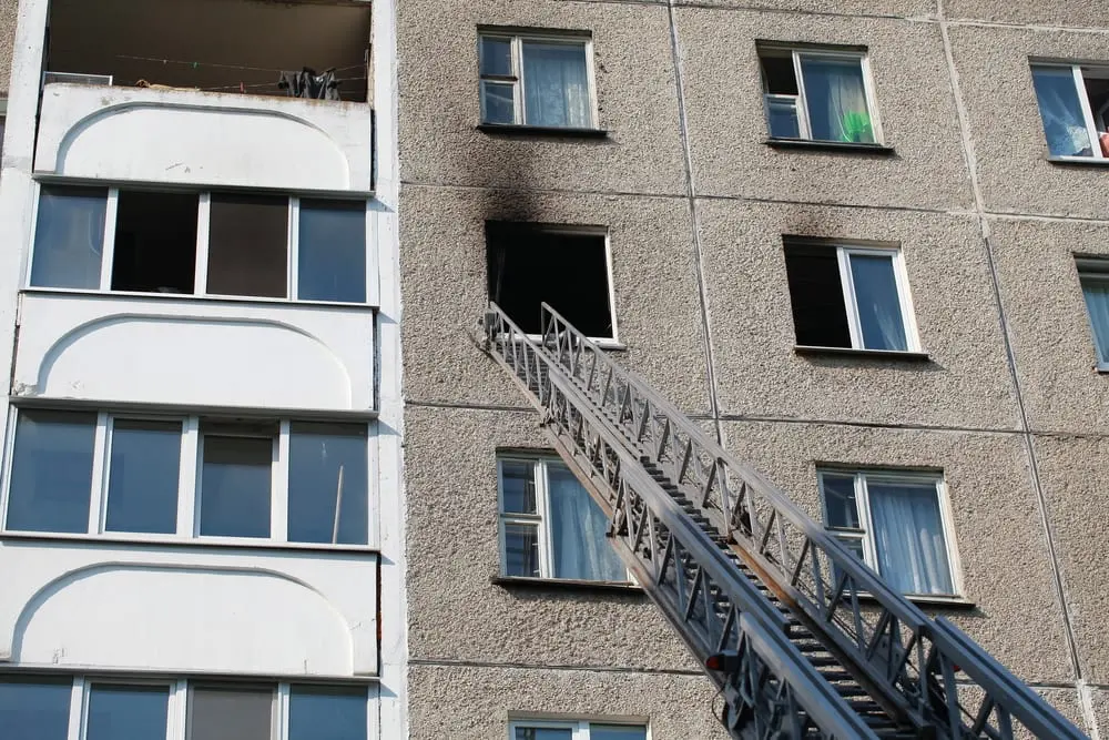Žiema baigėsi, bet gaisrų rizika išlieka: ką galite padaryti, siekiant apsaugoti savo namus?