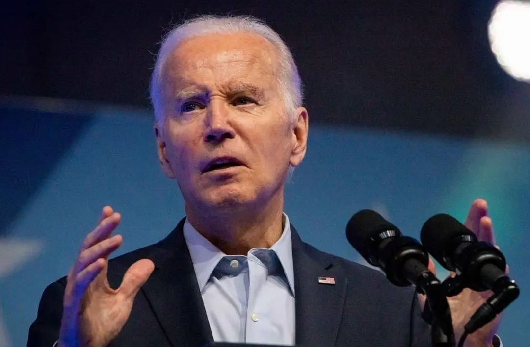 Įtampa didės: J. Bidenas išvadino Kinijos prezidentą diktatoriumi