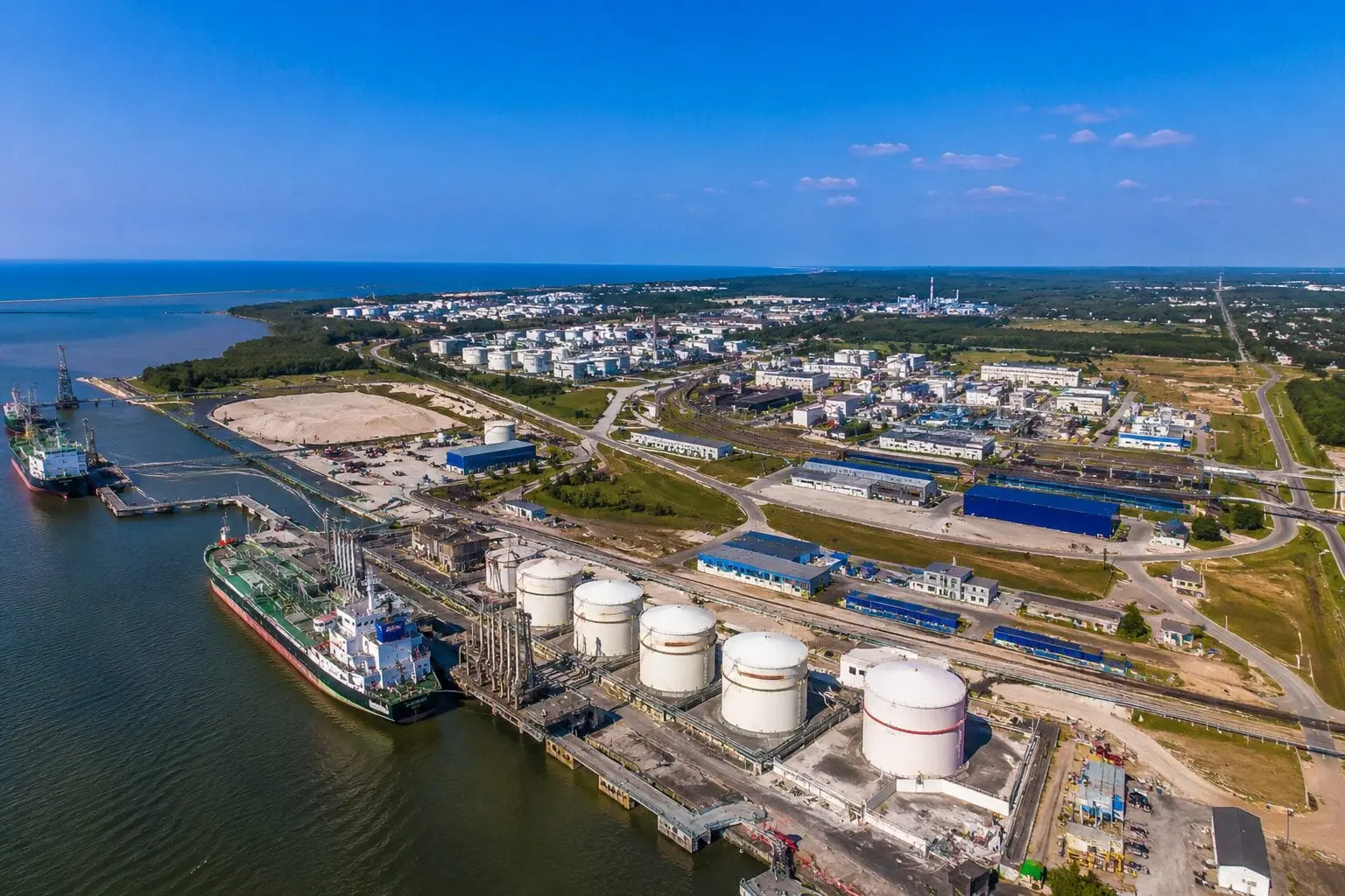 Klaipėdos LEZ įmonės Lietuvos verslui atseikėjo 430 mln. eurų