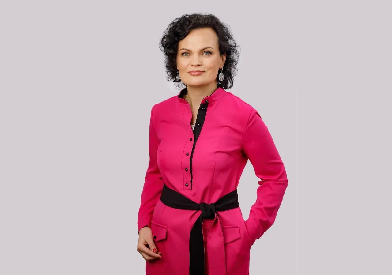 Vitalija JANKAUSKAITĖ-MILČIUVIENĖ: Ašara Dievo aky. Ar politikai gali sunaikinti Poetą?